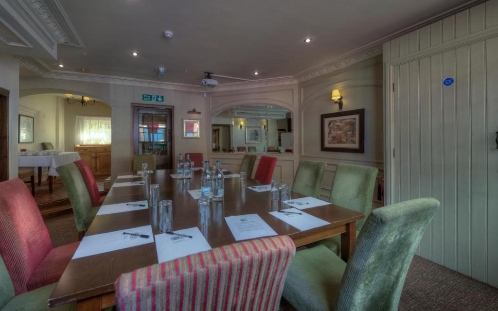 فندق Dog & Partridge By Chef & Brewer Collection Tutbury المظهر الخارجي الصورة